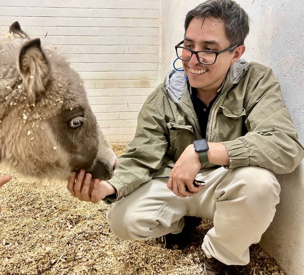 Dr. Uribe and donkey